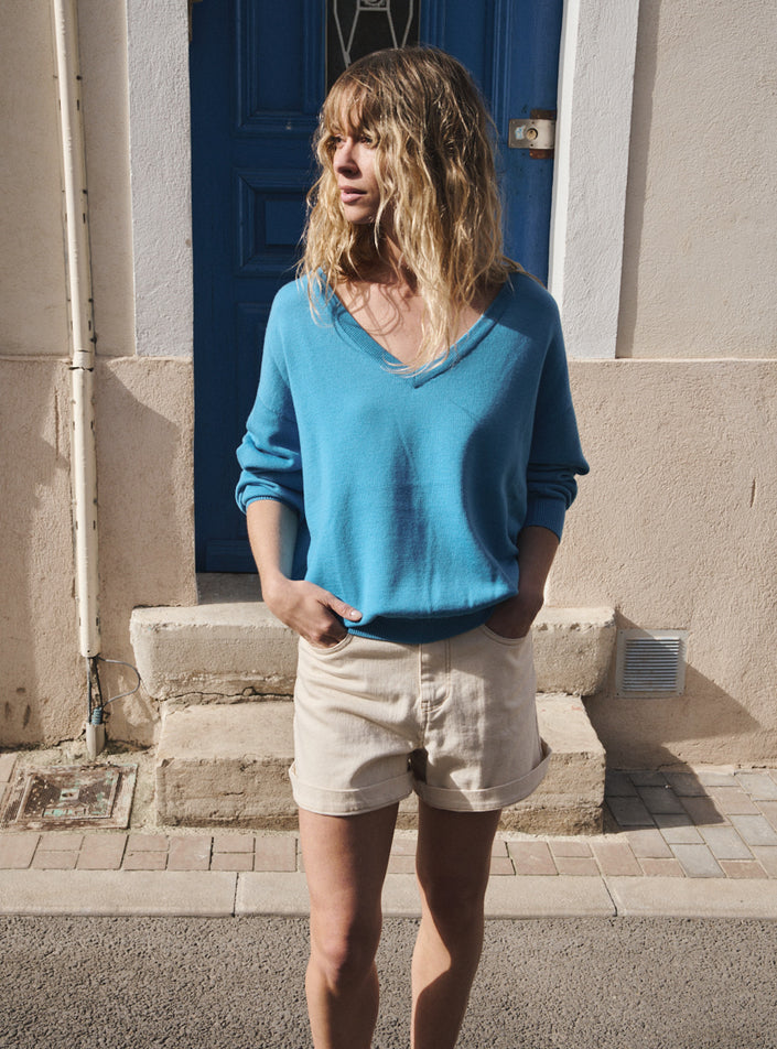 pull aglaé bleu curaçao pull maille fine fluide