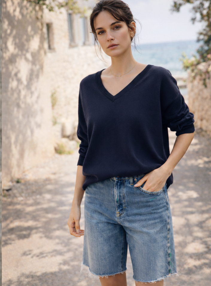 pull aglaé bleu marine design vestiaire essentiel