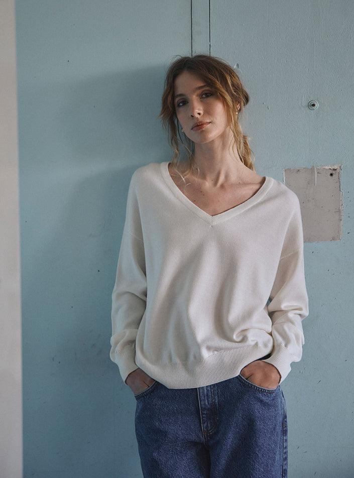 col V féminin structuré pull aglaé blanc naturel