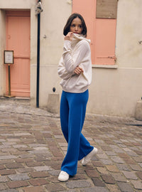 allure minimaliste raffinée pantalon alexia bleu électrique