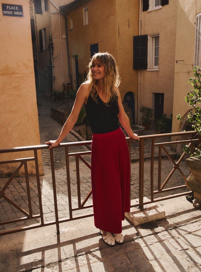 jupe alexandra rose rubis jupe longue maille plissée élégante
