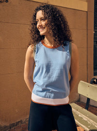 texture visible sur top bénédicte bleu aster