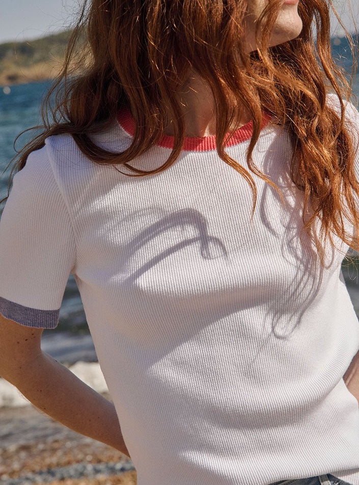 Détail de la maille du top Bastienne blanc