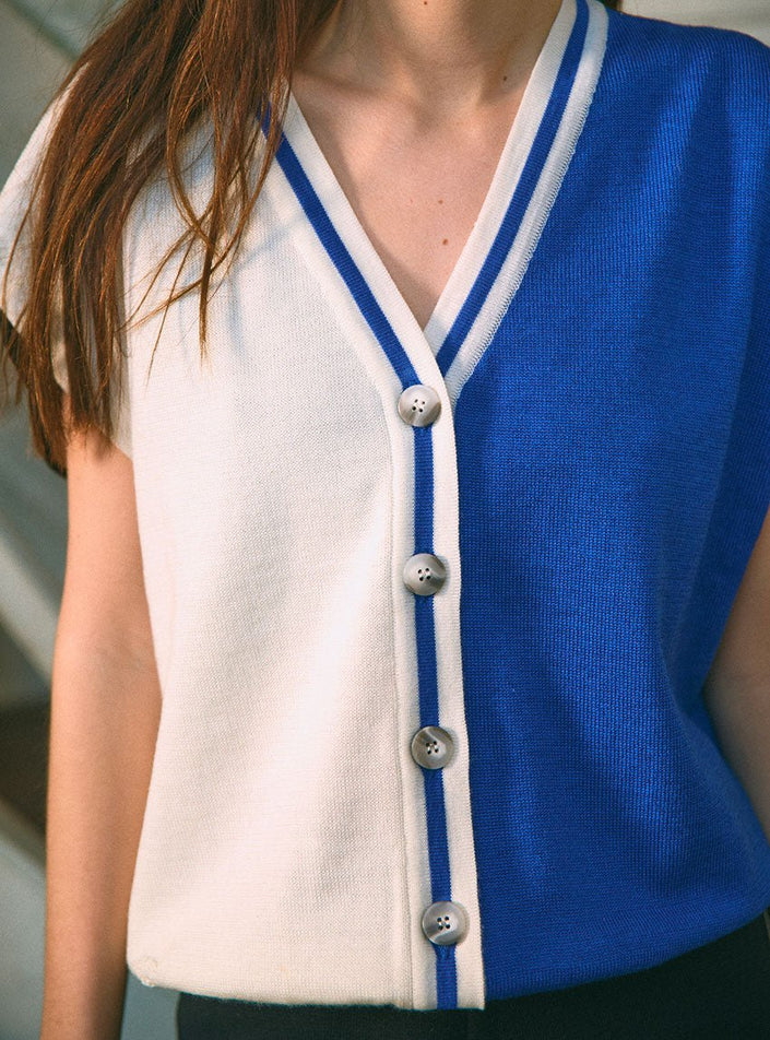 Gilet Benjamine en laine fine mérinos de face