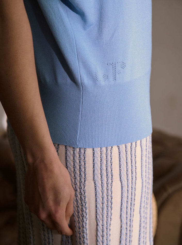 Détail des finitions sur modèle Delphine