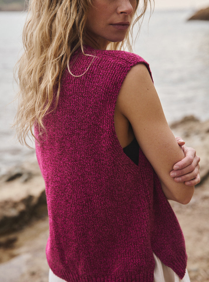 gilet estelle rose mouliné gilet en tricot texturé rose chiné sans manches