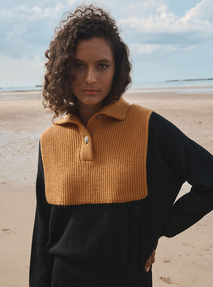 plastron esther jaune d’or plastron maille structurée jaune doré