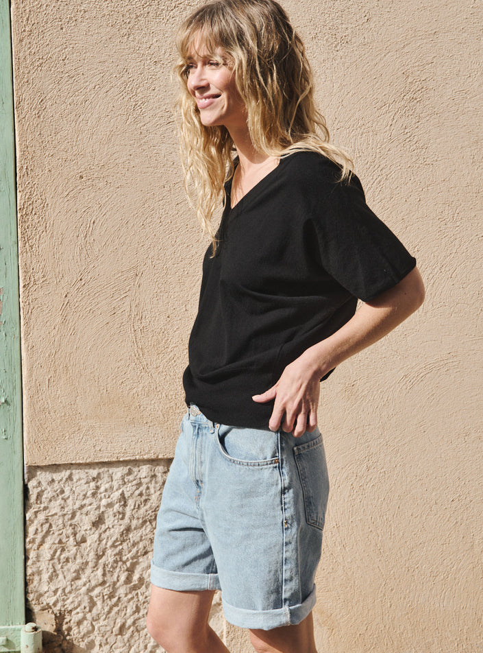 pull félicité noir tricot noir léger avec finition bord-côtes